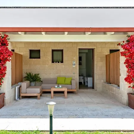 Çiftlik konaklama Olive Garden House *