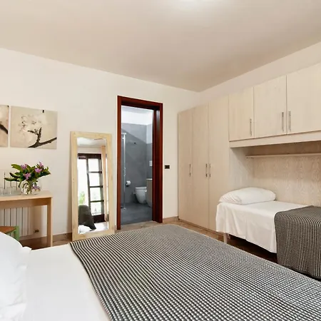 Olive Garden House בית חווה