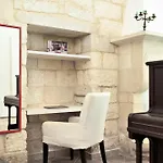 Olive Garden House مزرعة للإقامة بورغوني