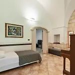 Olive Garden House مزرعة للإقامة بورغوني